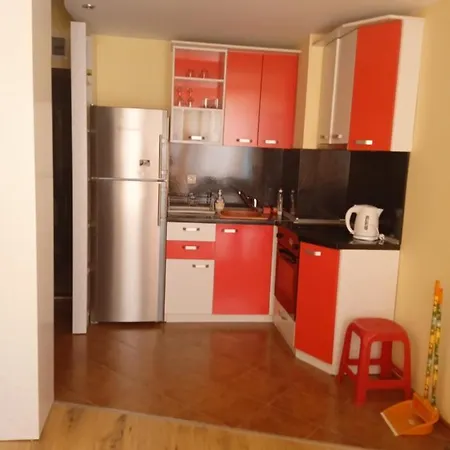 8 8 Apartamento Primorsko